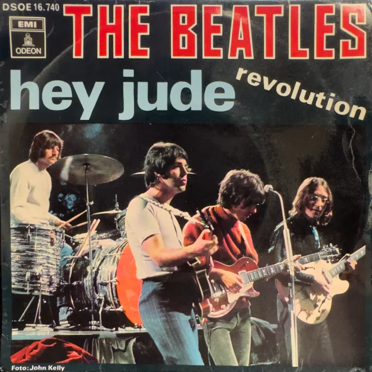 THE BEABLES Hey Jude Revolution Single