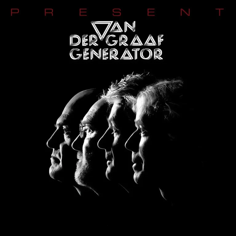 VAN DER GRAAF GENERATIOR Present